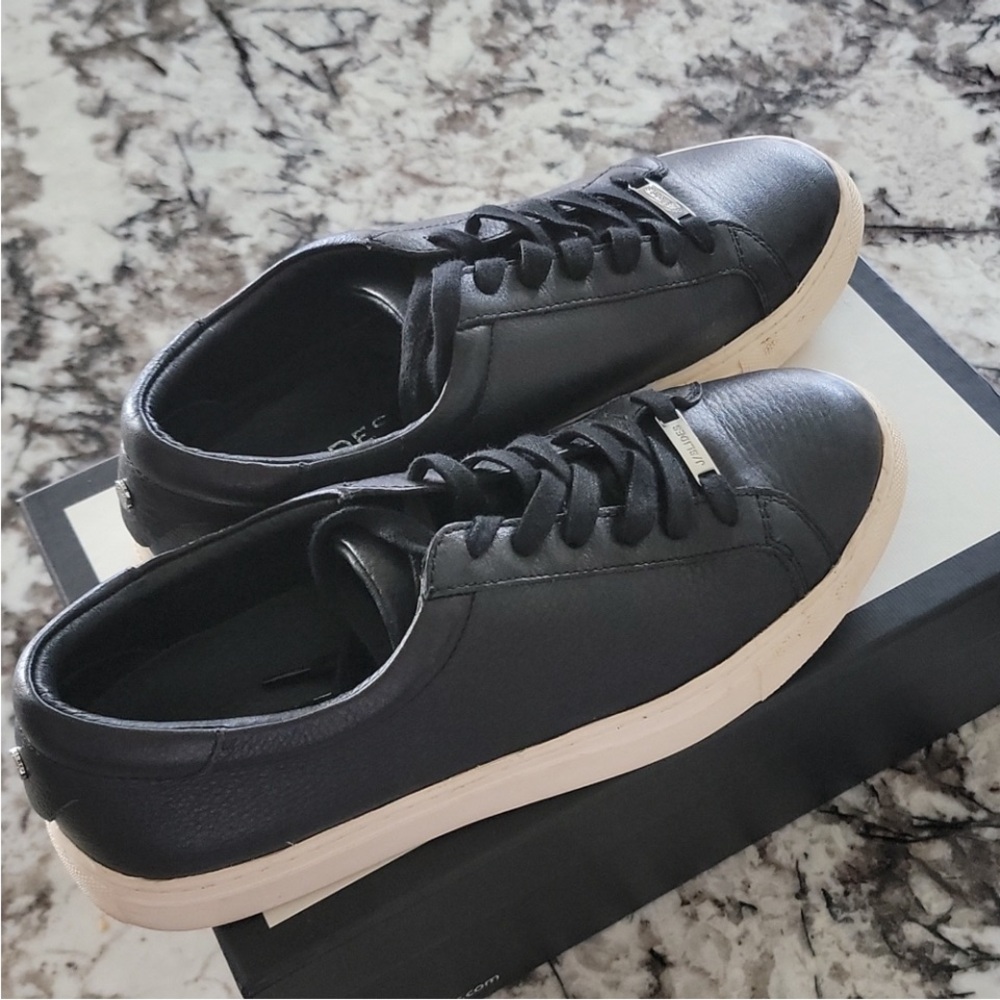☔️ Sz 9 J Slides Women's Black Leather Lace-up Sneakers Platform Sporty Sho…